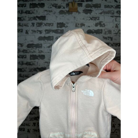 The North Face | baby light pink full zip hood - Picture 5 of 8